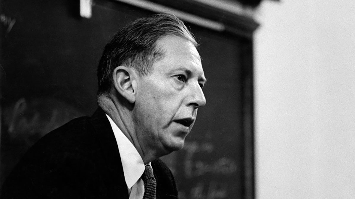 Stigler’s Paper on Regulation and the Rise of Political Economy